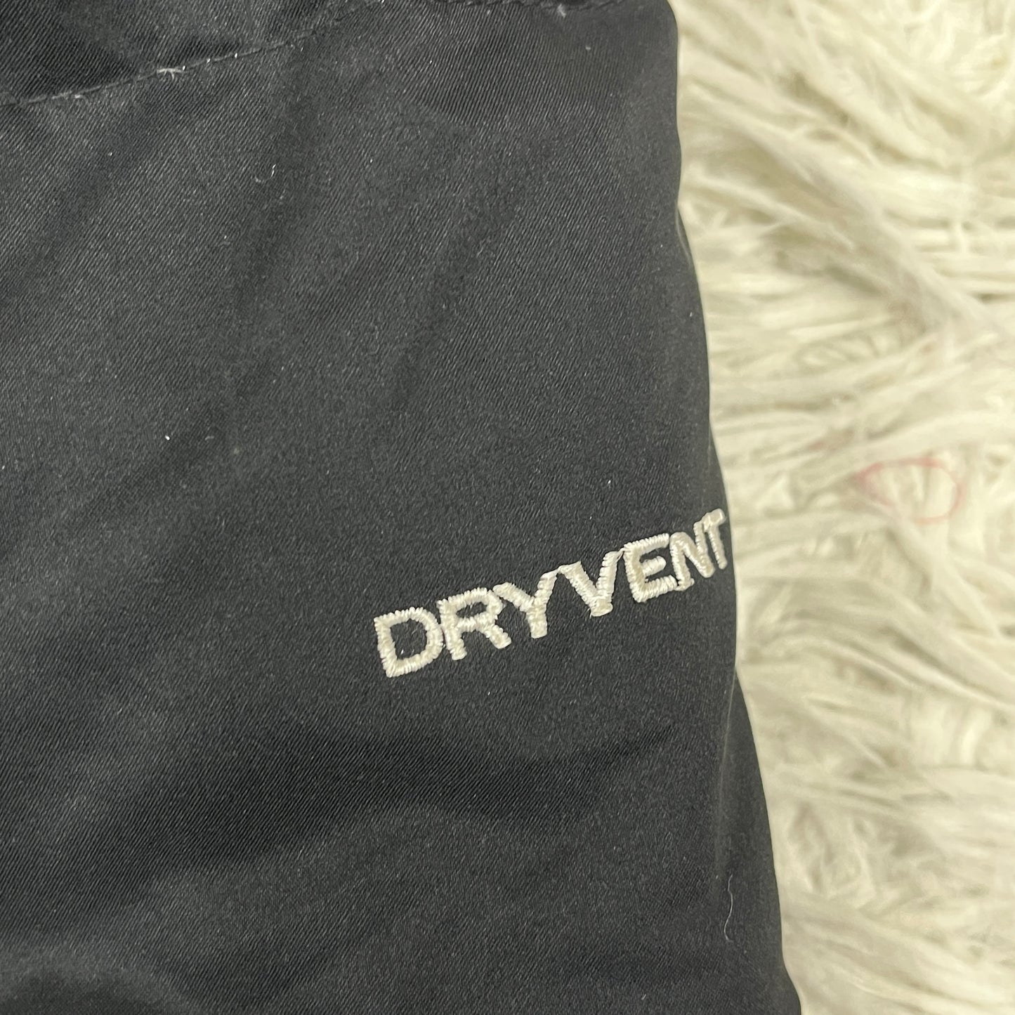 THE NORTH FACE（ザ・ノース・フェイス）ダウンコート DRYVENT キッズ140 ブラック／右袖下補修・汚れあり #27