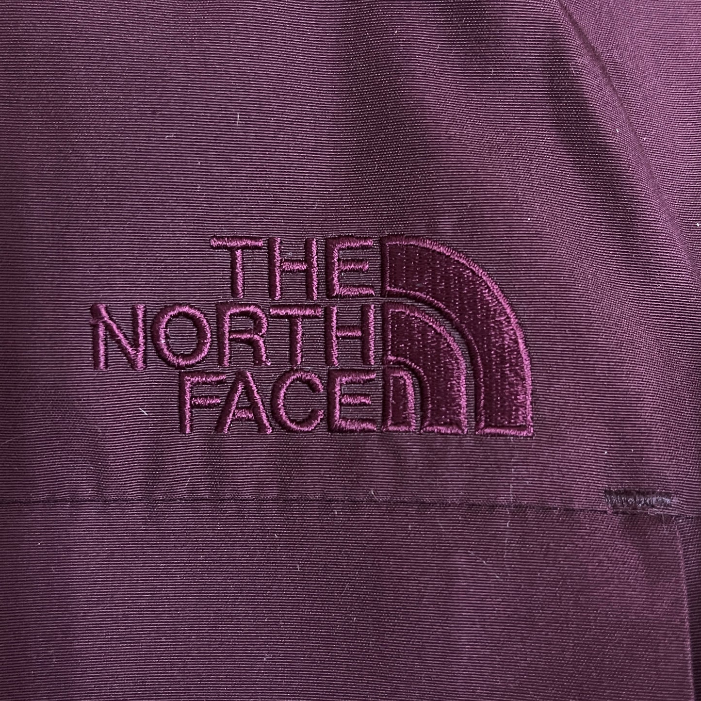THE NORTH FACE（ザ・ノース・フェイス）ロングダウンジャケット メンズXL（100） ワインレッド フード・ファー取り外し可／RDS認証ウォッシャブルダウン／高保温モデル #33