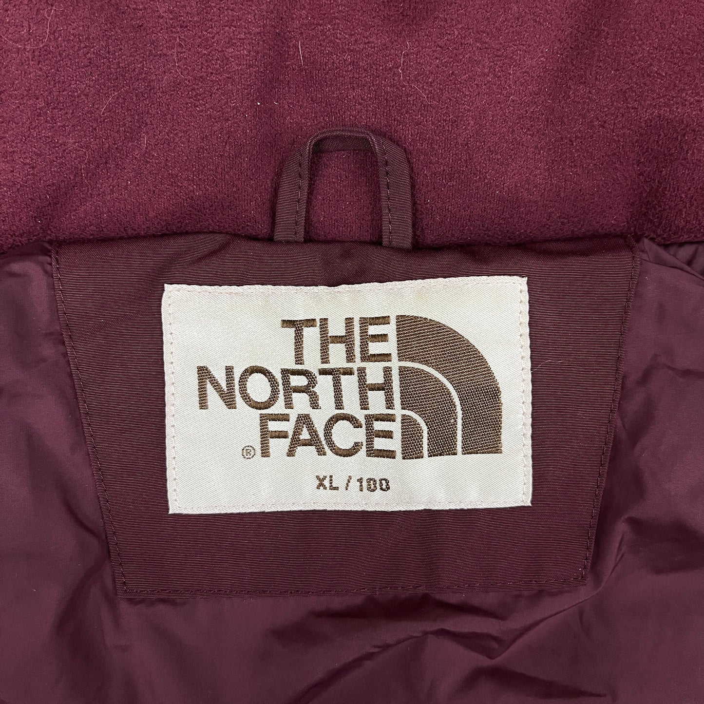 THE NORTH FACE（ザ・ノース・フェイス）ロングダウンジャケット メンズXL（100） ワインレッド フード・ファー取り外し可／RDS認証ウォッシャブルダウン／高保温モデル #33