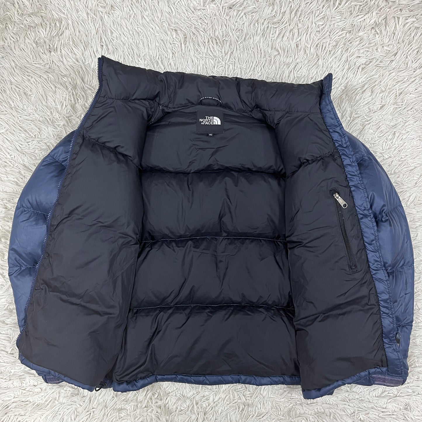 THE NORTH FACE ザ・ノースフェイス ヌプシ ダウンジャケット ブラック×ネイビー メンズM 700フィル #39