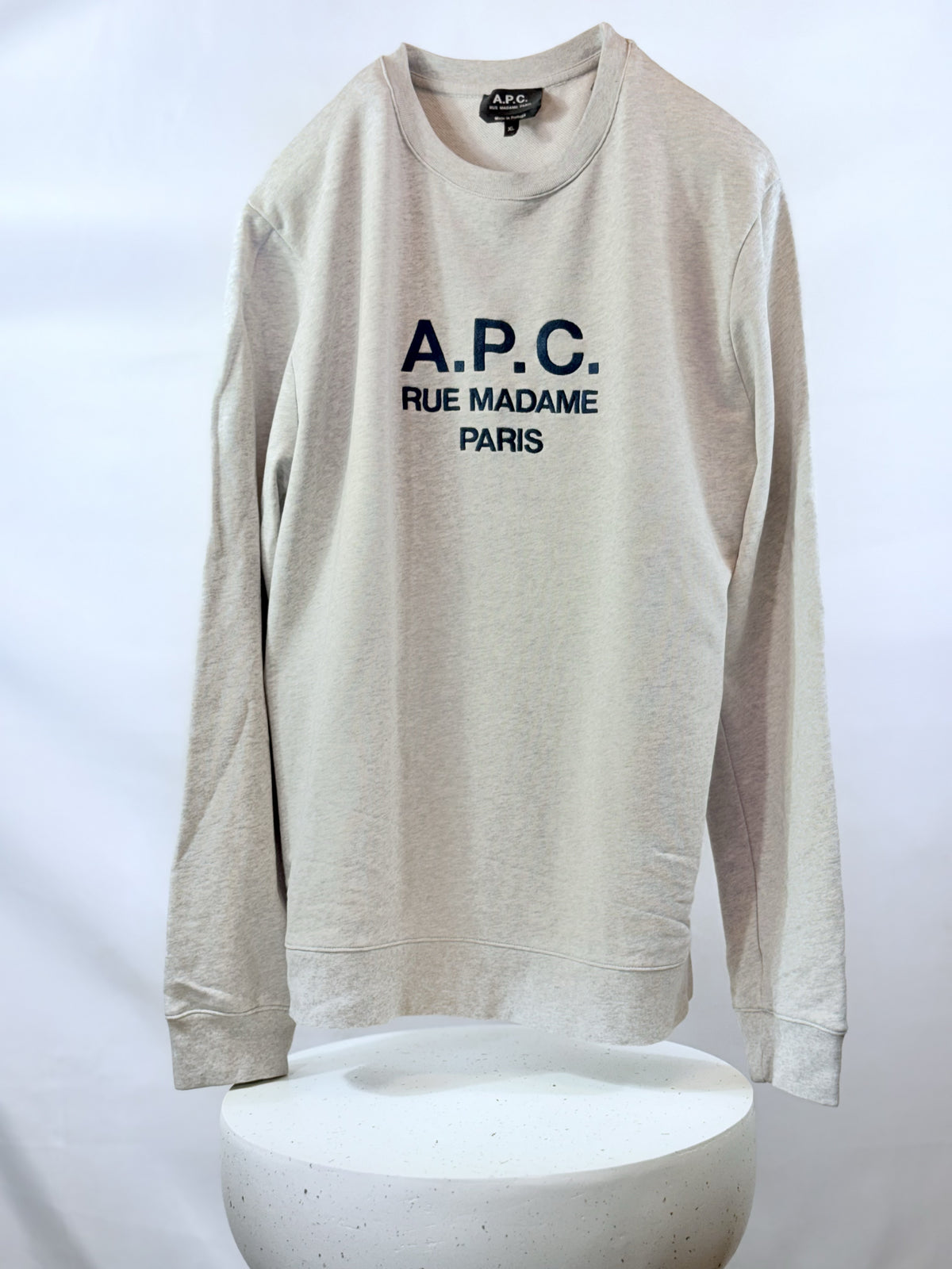 A.P.C. Rue Madame Paris ロゴ刺繍スウェットシャツ ライトグレー XL 