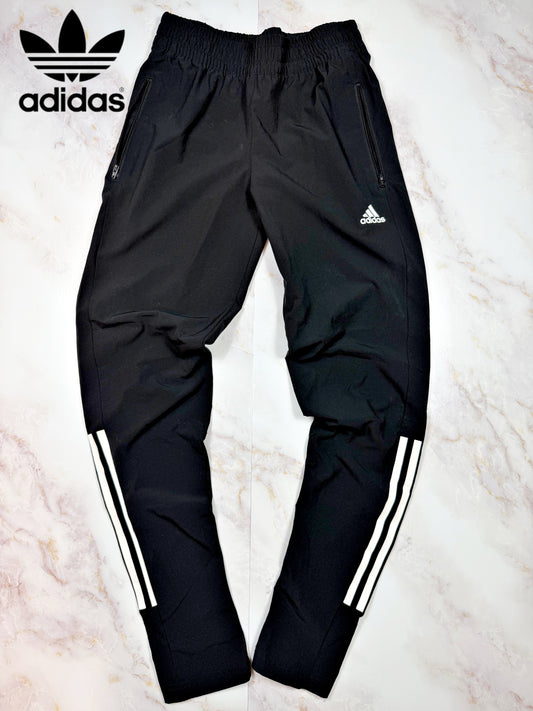 【adidas/アディダス】トラックパンツ ブラック 3ストライプ メンズ/ユニセックス 160サイズ スリムフィット