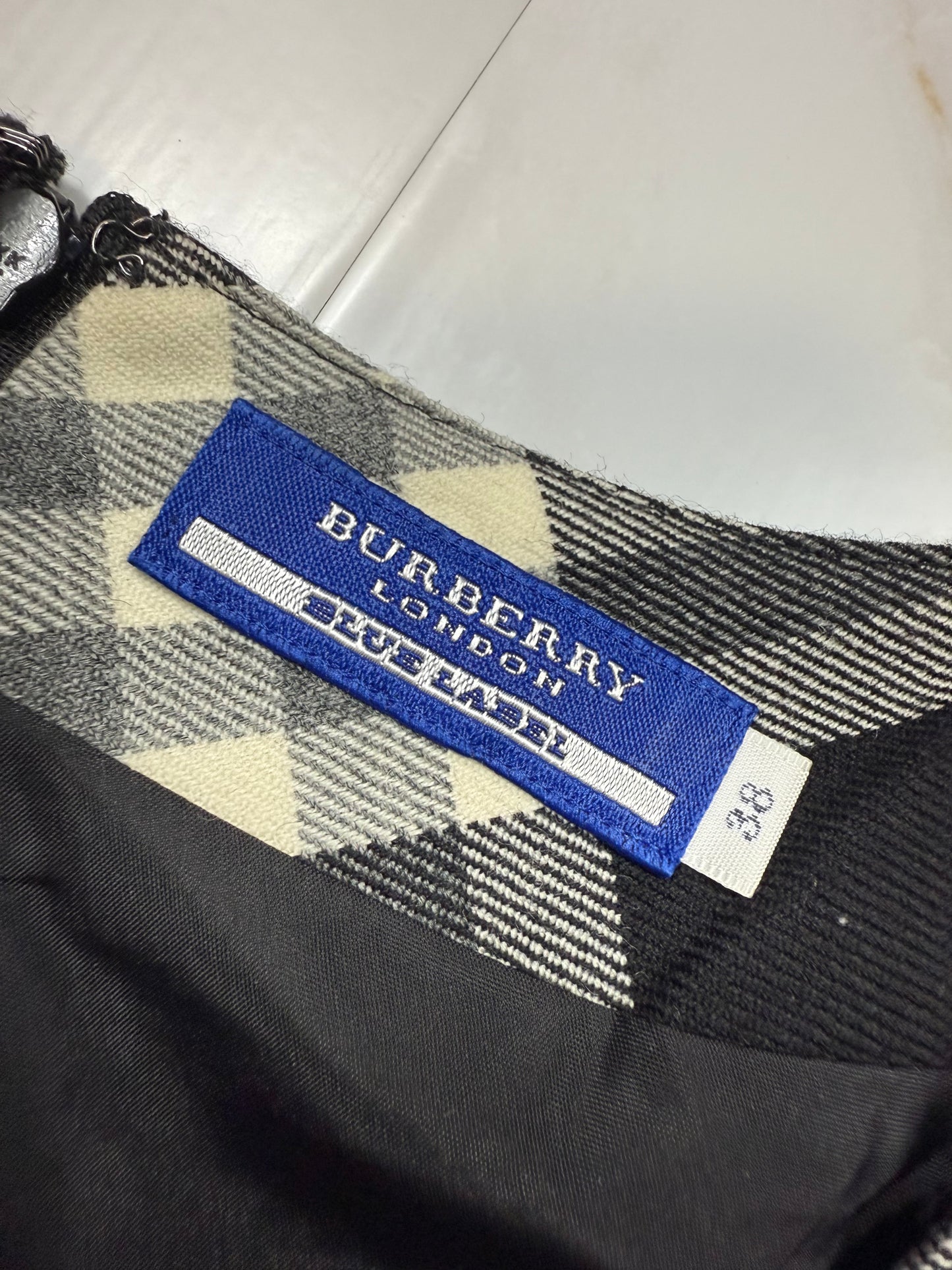 BURBERRY BLUE LABEL チェック柄 ウールワンピース ベルト付き レディース 38 日本製