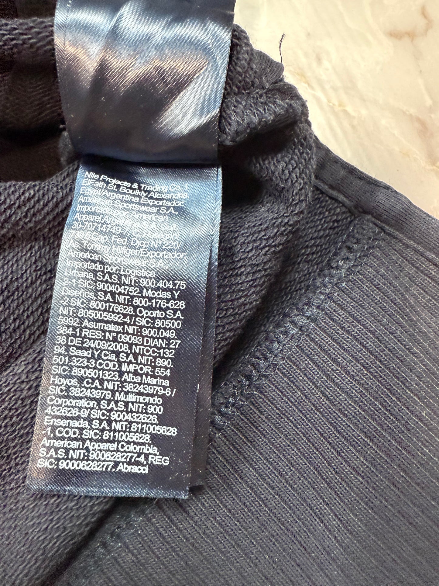 【TOMMY HILFIGER ICONS】ネイビー クルーネック スウェットシャツ 金ボタン装飾 コットン100% メンズ 長袖