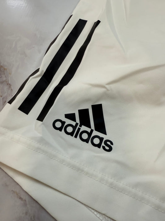 【adidas】ClimaCool ホワイト ショーツ Lサイズ | 通気性抜群 スポーツ＆カジュアルに最適