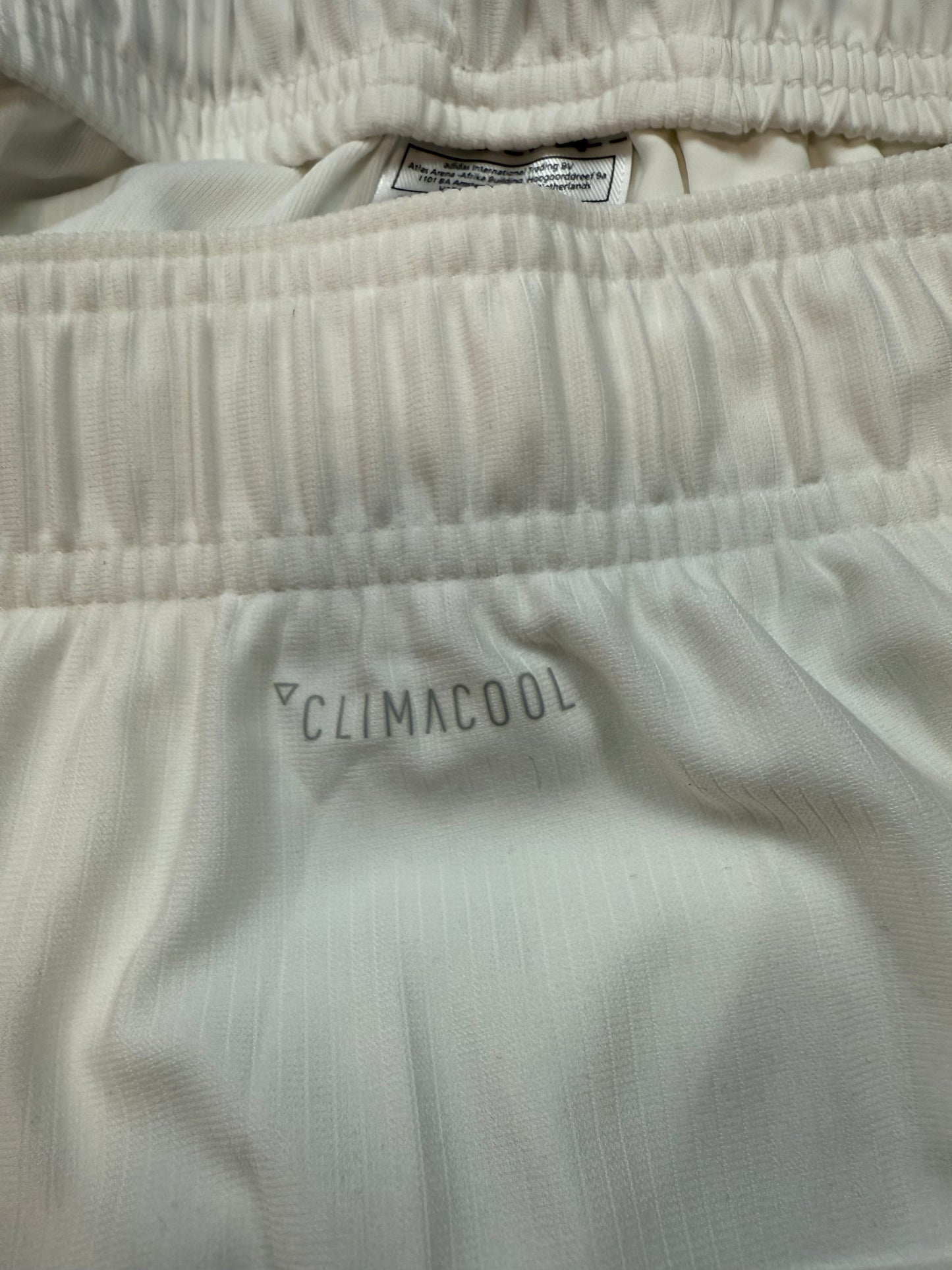 【adidas】ClimaCool ホワイト ショーツ Lサイズ | 通気性抜群 スポーツ＆カジュアルに最適