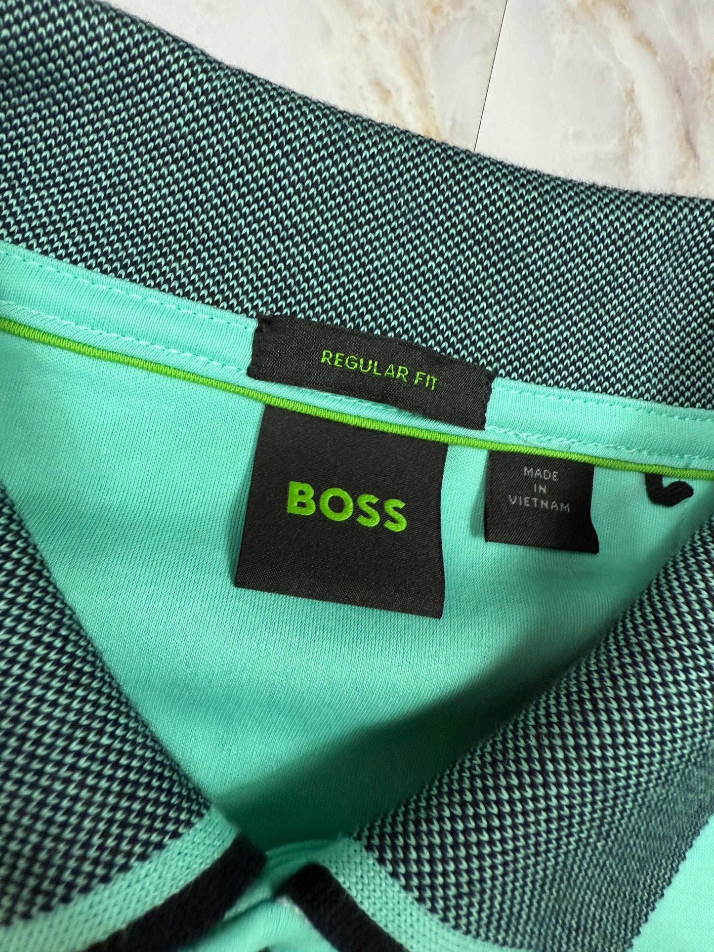 【HUGO BOSS】ポロシャツ メンズ Lサイズ ミントグリーン × ダークグレー襟切替 レギュラーフィット | ヒューゴボス 半袖トップス