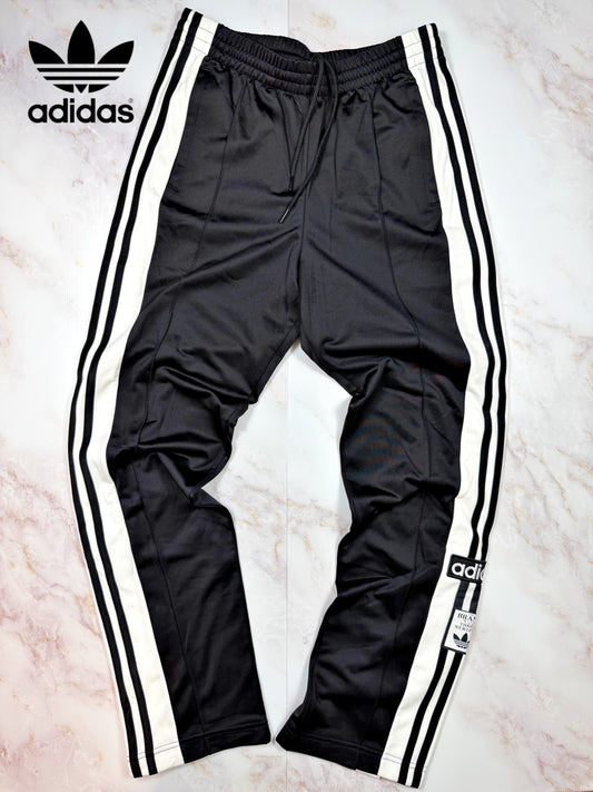 【adidas Originals】ADIBREAK トラックパンツ ブラック×ホワイト Mサイズ | スナップボタン付き サイドライン スポーツ＆カジュアル
