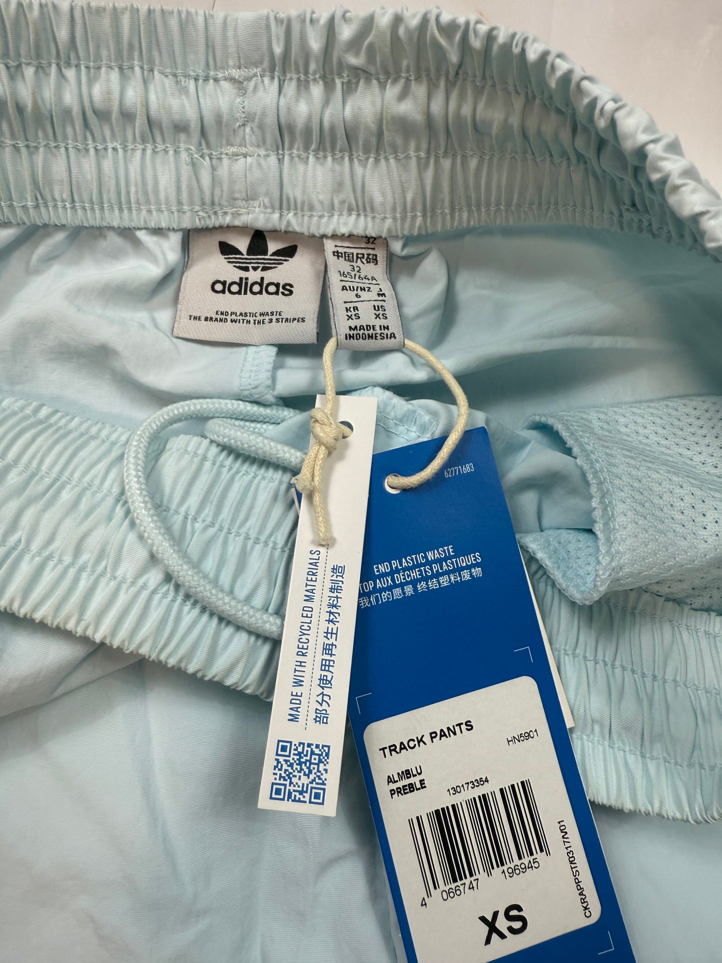 adidas Originals トラックパンツ XS 水色 ライトブルー スリーストライプス ジョガー
